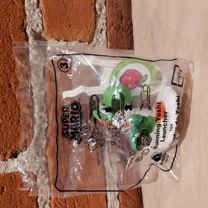 NEW green and white "Running Yoshi Launcher" toy